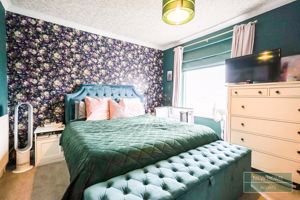 Photo 5- click for photo gallery